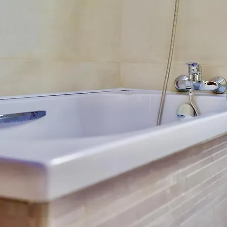 The Sealife Malta 2 Bedroom Seaview Lägenhet *