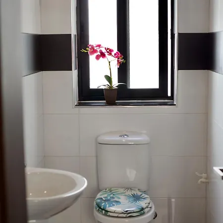 'sealife Malta' 2 Bedroom Seaview Marsaskala